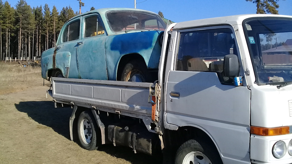 Грузовик 1989 года. Ниссан атлас 1986. Ниссан атлас 1986 года. Nissan Atlas Lift. Драйв2 Ниссан атлас.