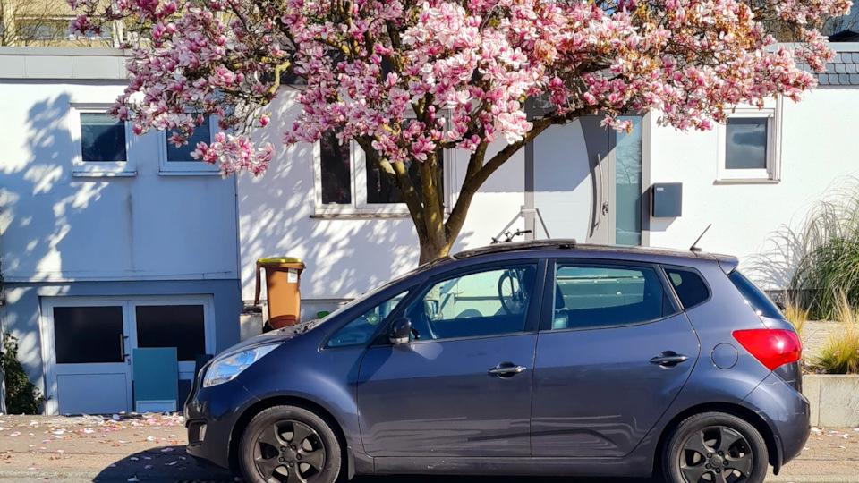 KIA Venga престиШ стеклянный крыШ