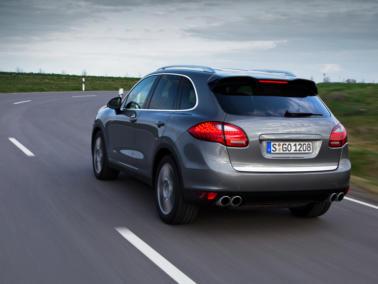 Порше кайен фото зимой. Тест кайен. Порше кайен мини купер. Порше кайен 2018. Тест кайен.