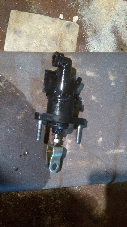 замена цилиндров сцепления — ТагАЗ Vortex Tingo, 1,8 л, 2012 года ...