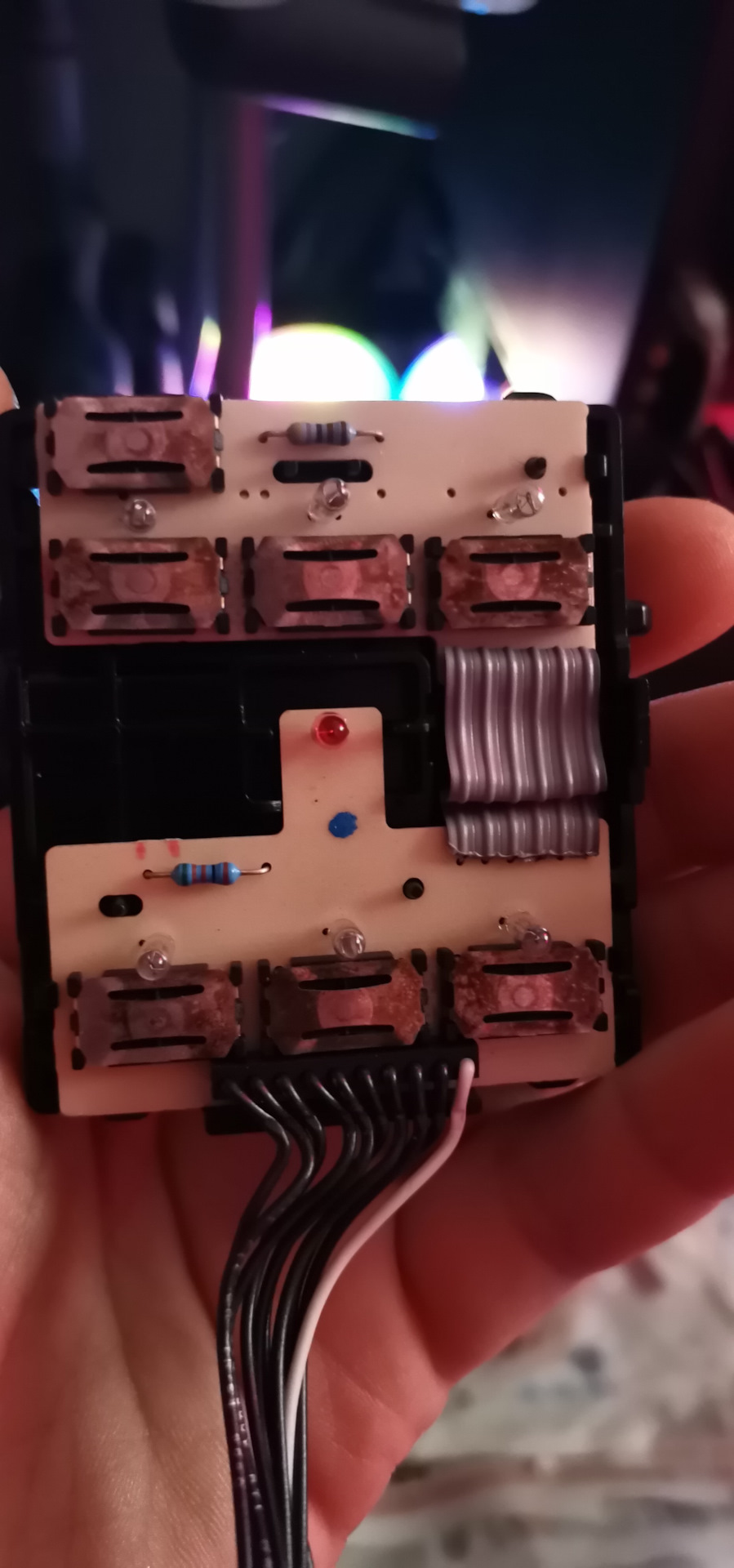 Лампочки в потолочнике t3 6 вольт. — Chrysler Pacifica (1G), 3,5 л ...