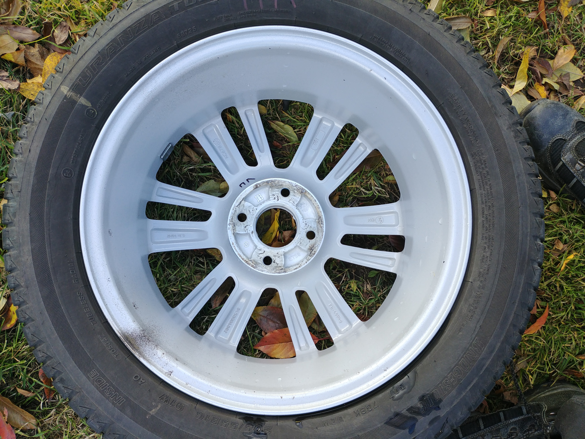 55 r16. 205/55/17 W91 Bridgestone t005. 205/55 R16 Лада. Матадор МР Лада Веста заводские колеса. Колеса Бриджстоун летние на 16 205 55 Лада Веста седан.