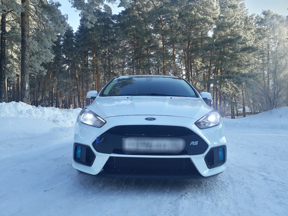 Led лампы в ближний свет — Ford Focus III Hatchback, 1,5 л, 2018 года ...