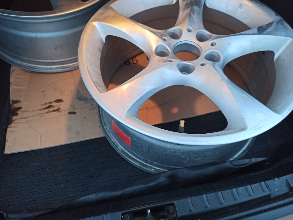 Диски и шины — BMW 1 series Coupe (E82), 3 л, 2009 года | колёсные ...