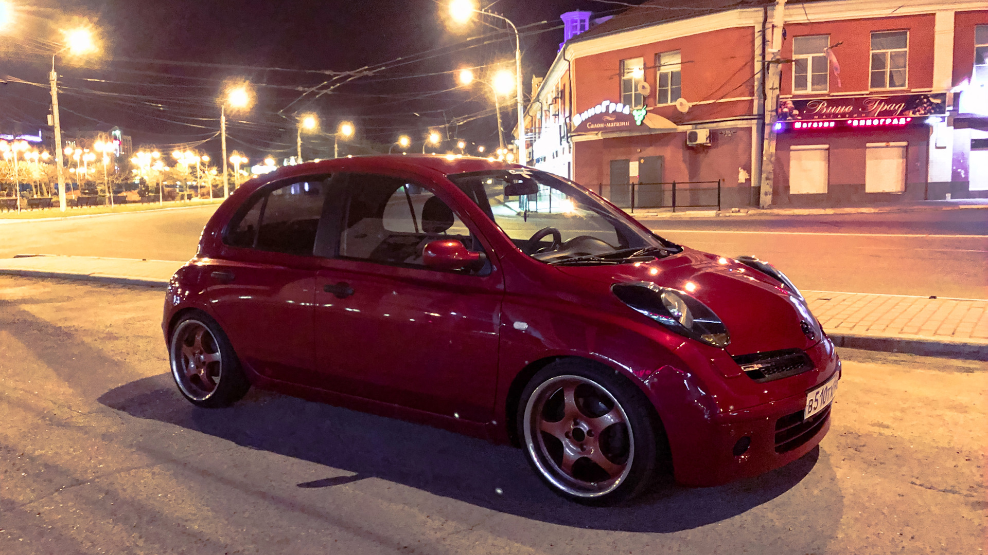 Nissan Micra Cabrio Stanced