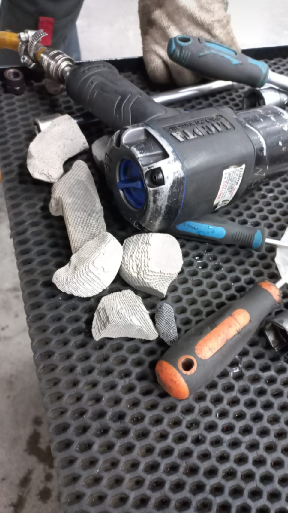 Катализатор рассыпался — KIA Optima (4G), 2 л, 2019 года | поломка | DRIVE2