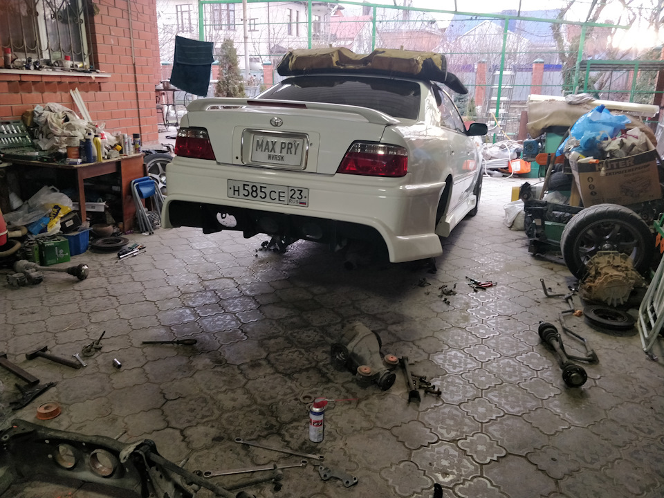 Фото в бортжурнале Toyota Chaser (100). Запчасти на фото: CE123