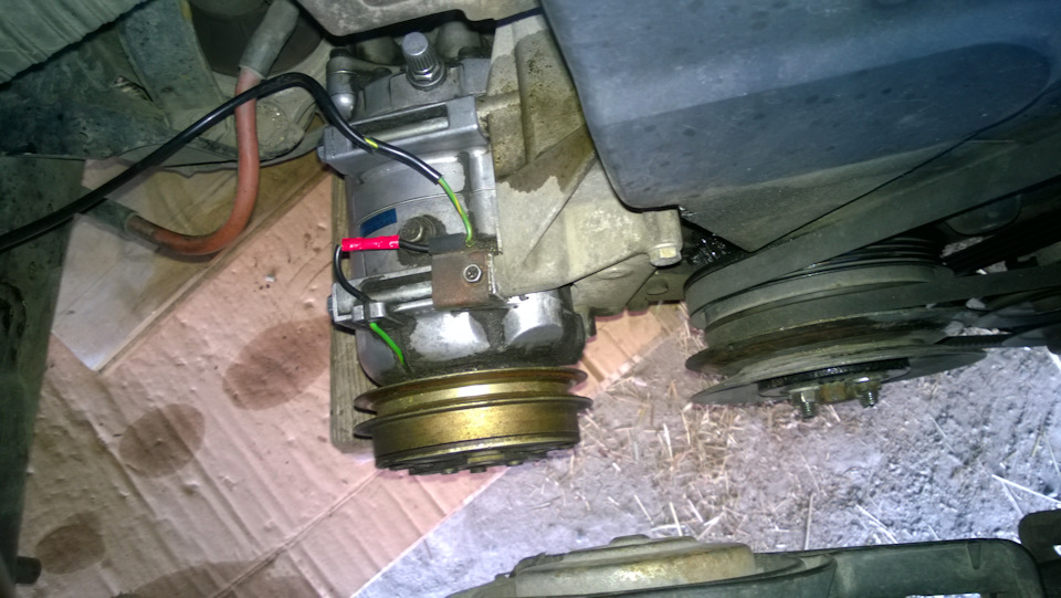 Фото в бортжурнале Audi 100 (C4)