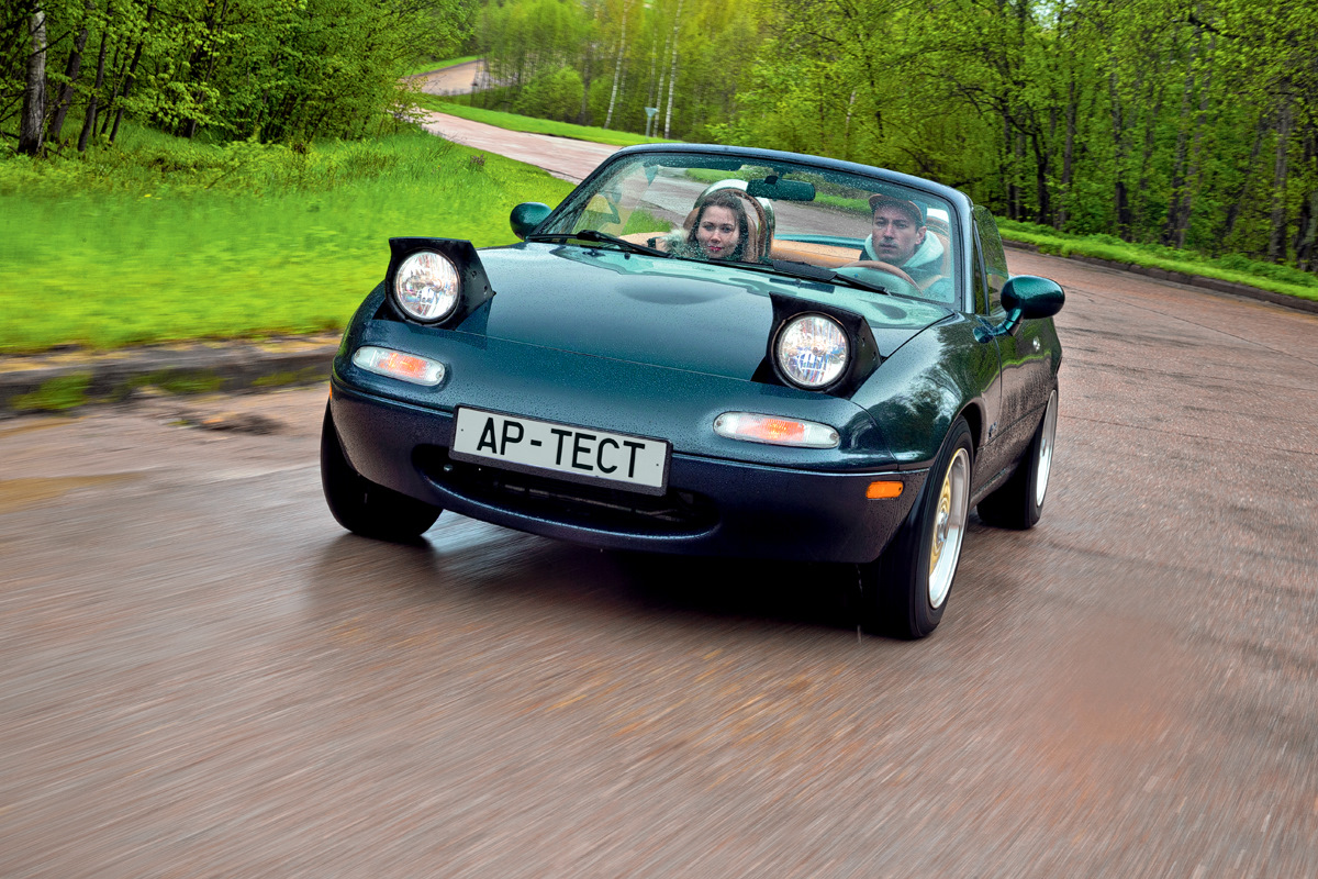 Mazda Miata MX 5 1990 Green