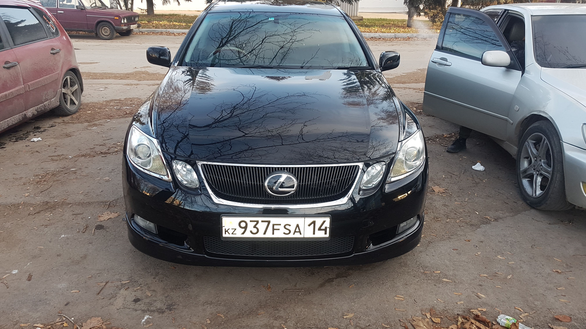 Регулировка веерных форсунок омывателя — Skoda Kodiaq, 2 л, 2017 года ...