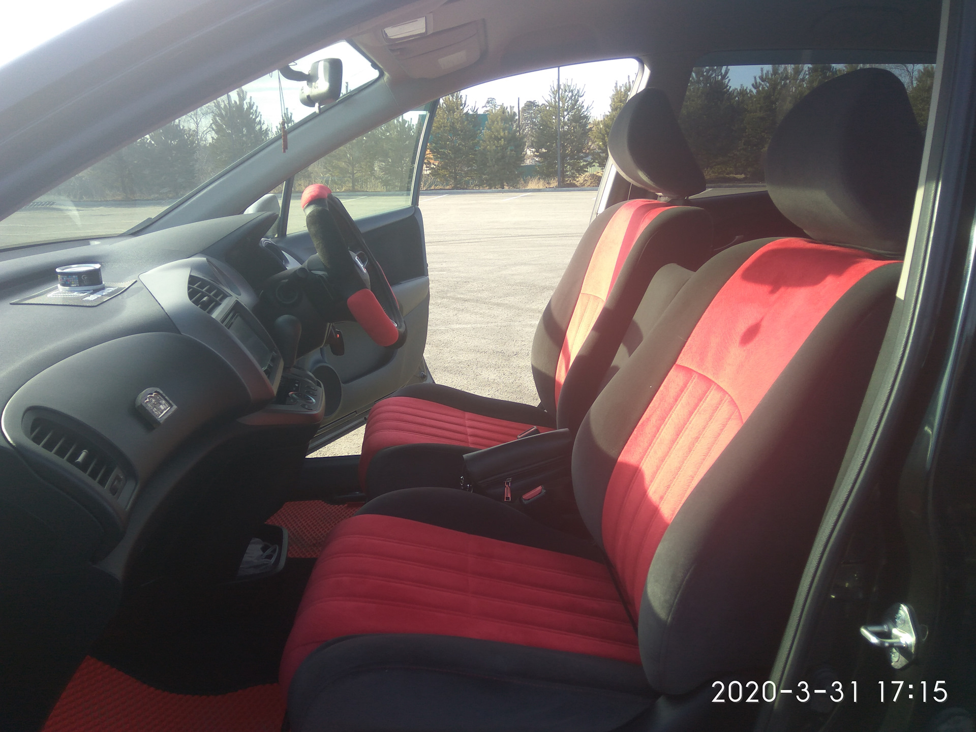 Купить Сиденья Хонда Стрим