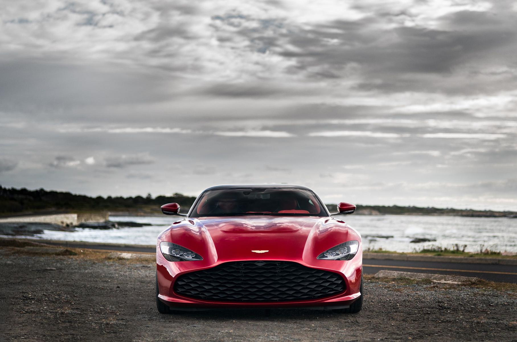 Aston Martin DBS gt Zagato 2020