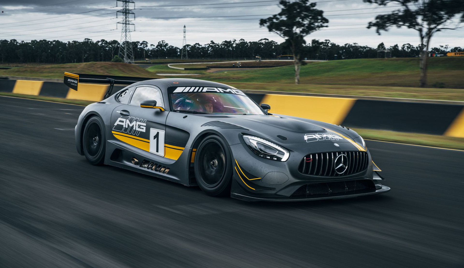 Мерседес SLS AMG gt3