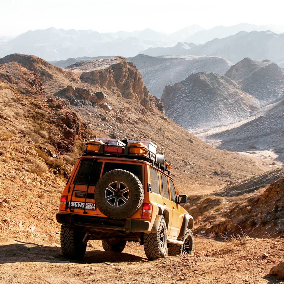 Экспедиция алтай. Салижан шарипов космонавт. Экспедиция 10. Складная ракушка для автомобиля. Экспедиция 10.