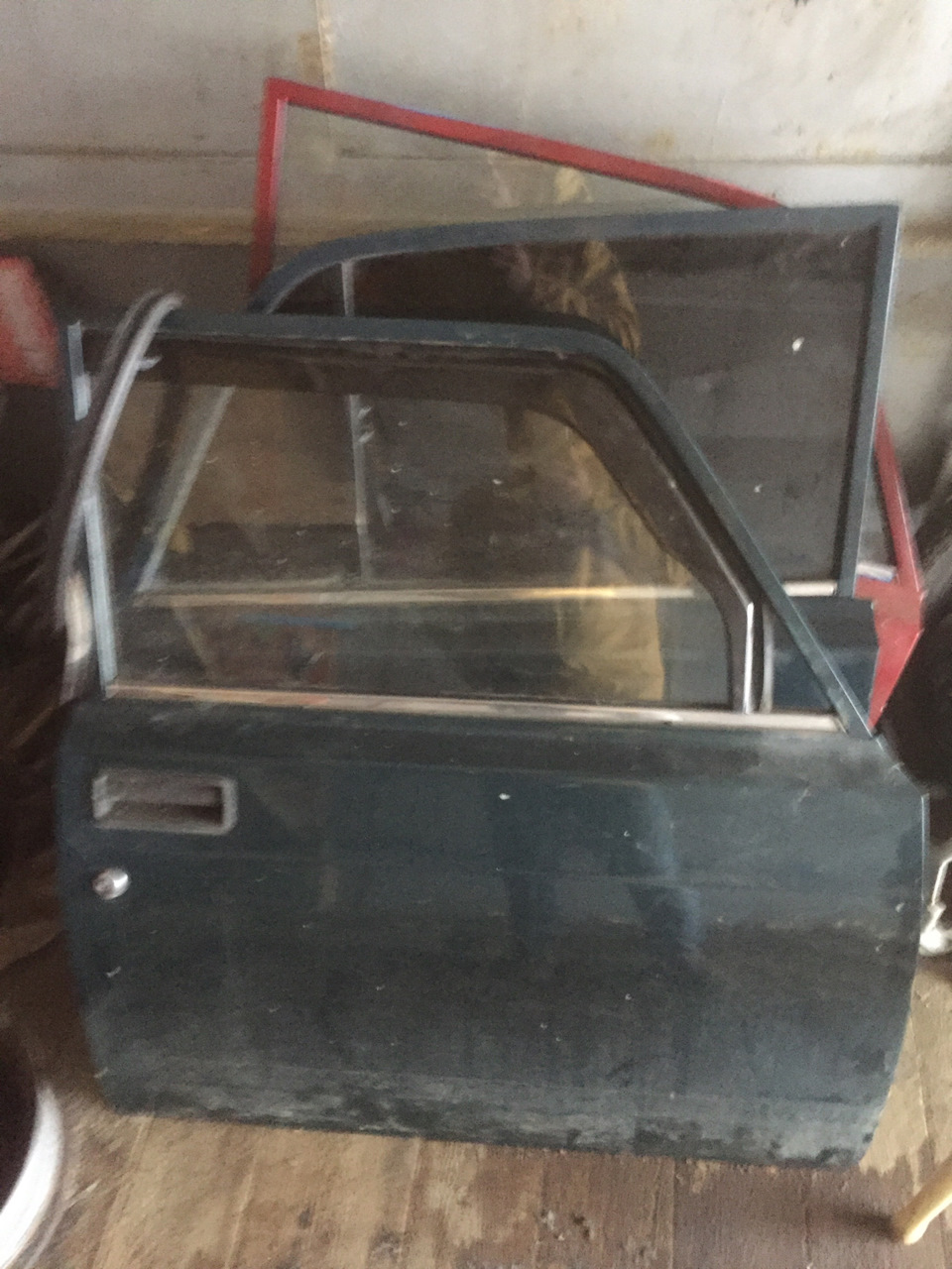 Новые двери и разбор коробки — Lada 21054, 1,5 л, 2006 года | запчасти ...