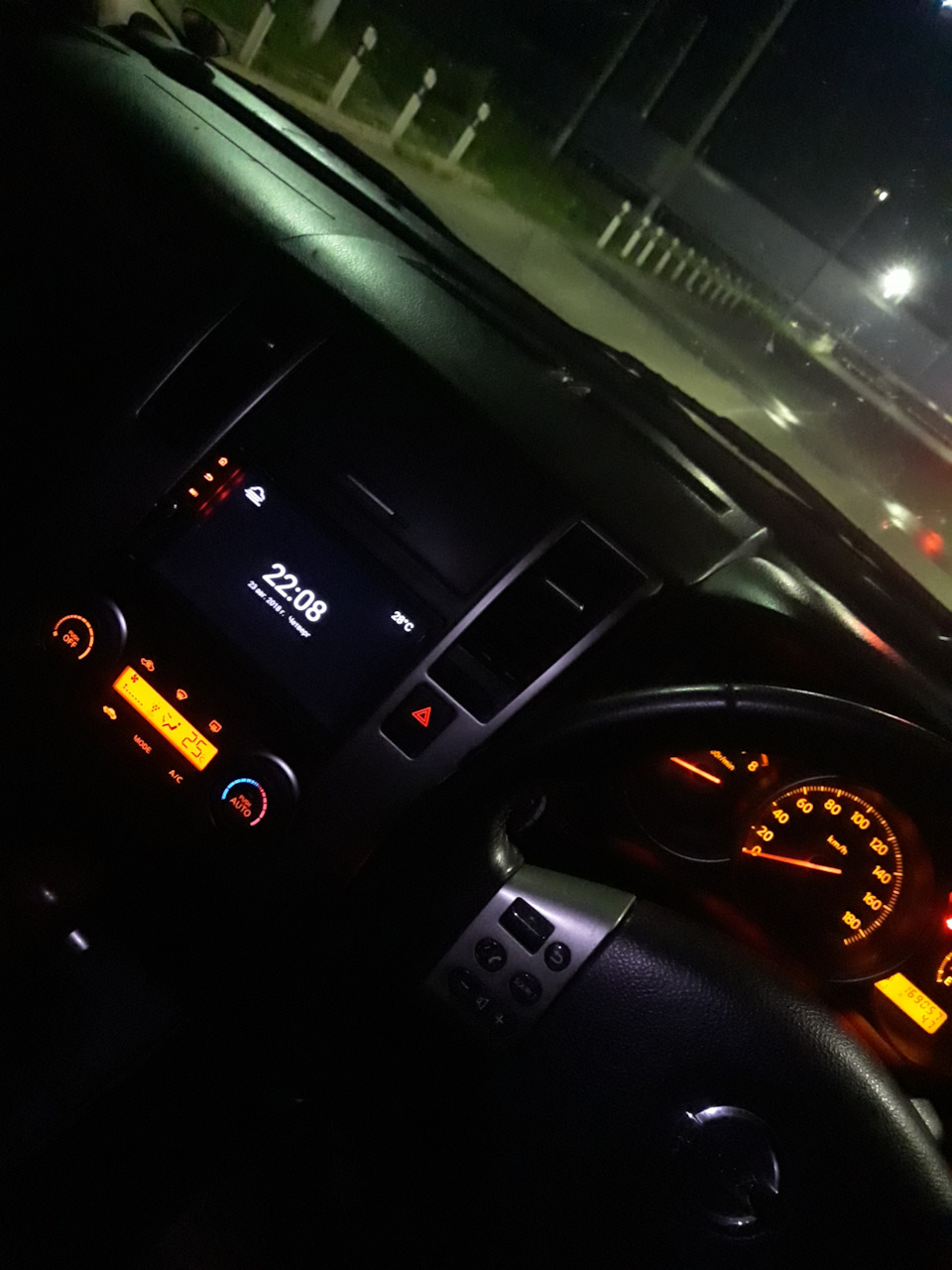 Фото в бортжурнале Nissan Tiida (1G)
