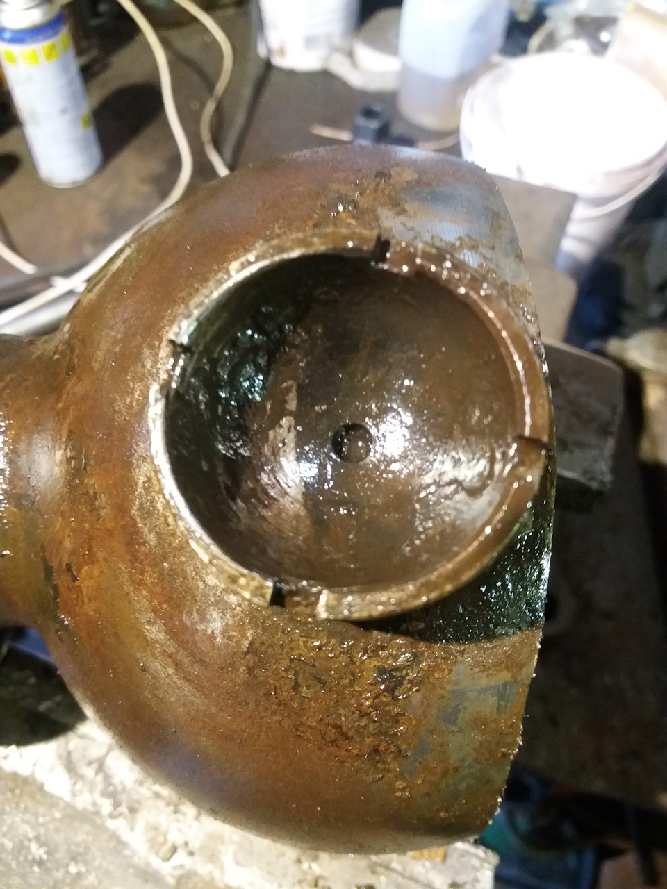 Ремонт и замена шаровых опор шкворней. — УАЗ 2206, 2,7 л, 2003 года ...