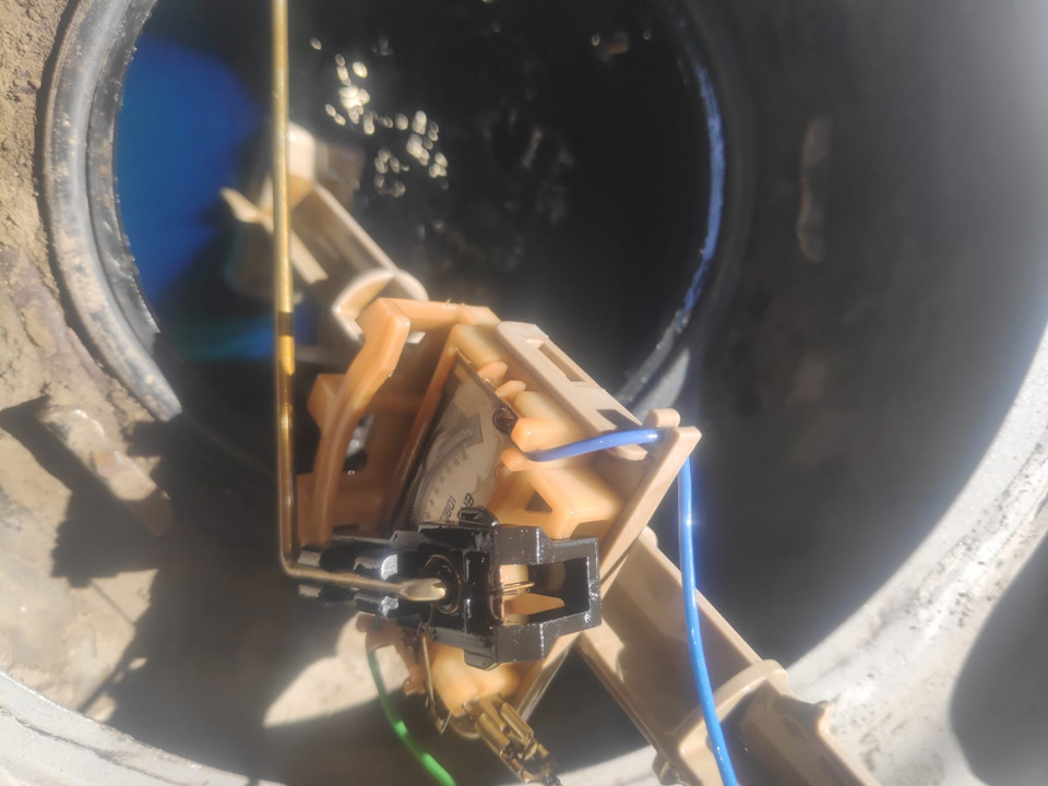 Заменил муфты VVT-i, датчик топлива, промвал раздатки. — Chevrolet ...