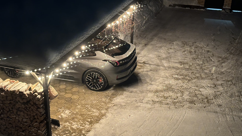 Фото в бортжурнале Zeekr 001