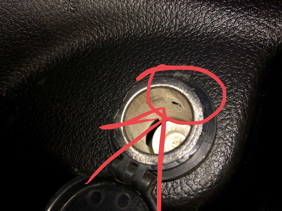 Установка Видеорегистратора на заднее стекло — Nissan X-Trail II (t31 ...