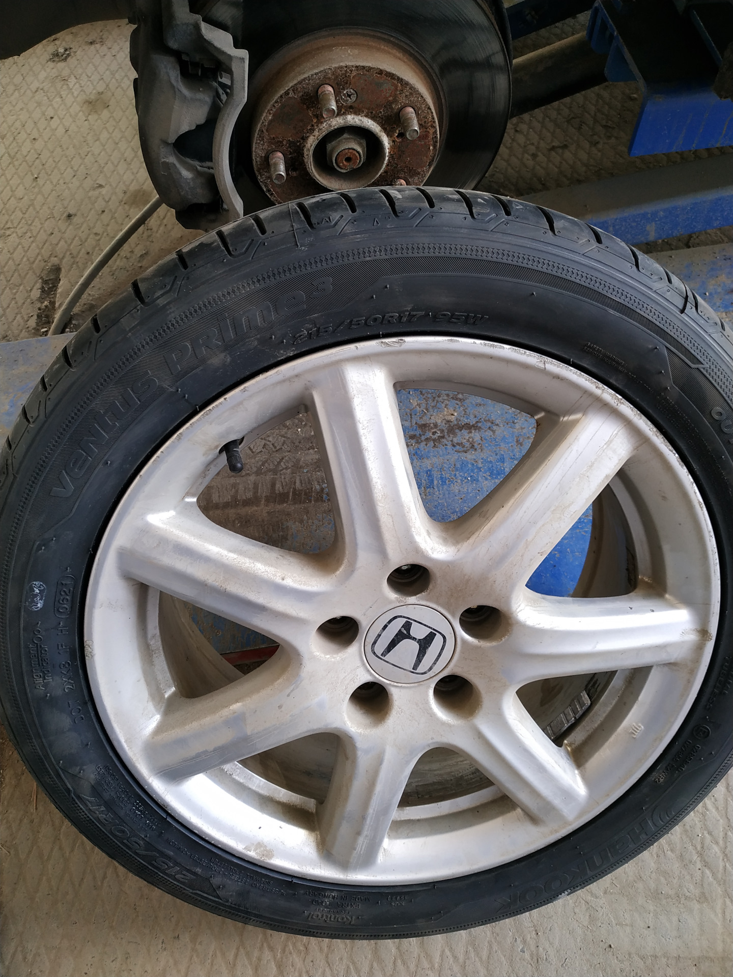 Резина на honda. Резина на honda
