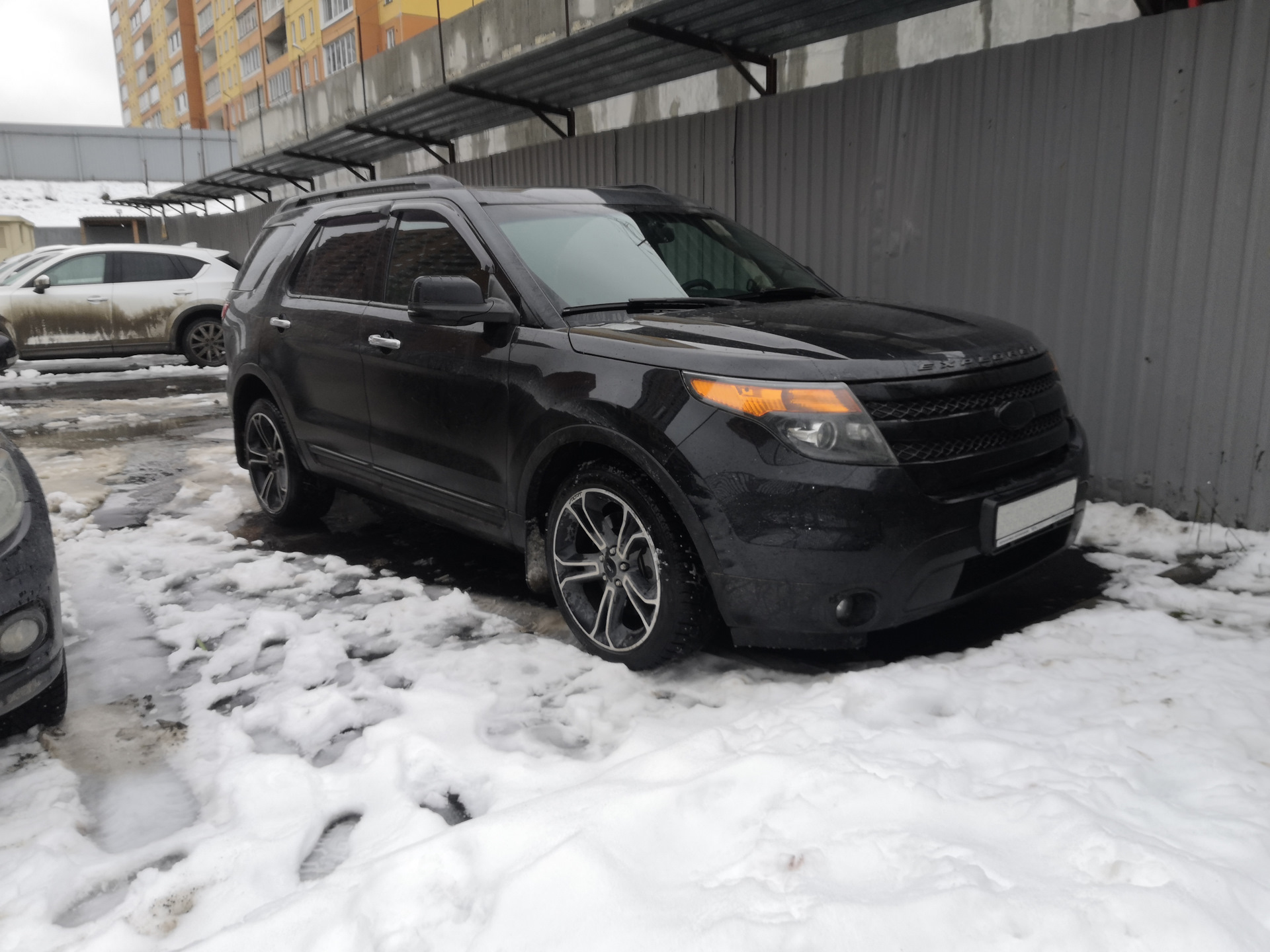 Ford Explorer Winter