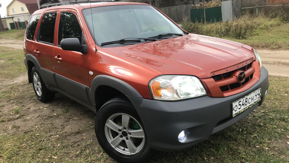 Mazda tribute 2000-2004. Мазда трибьют 2004 года. Мазда трибьют 2004г. Mazda tribute 2000-2004. Mazda tribute 2.