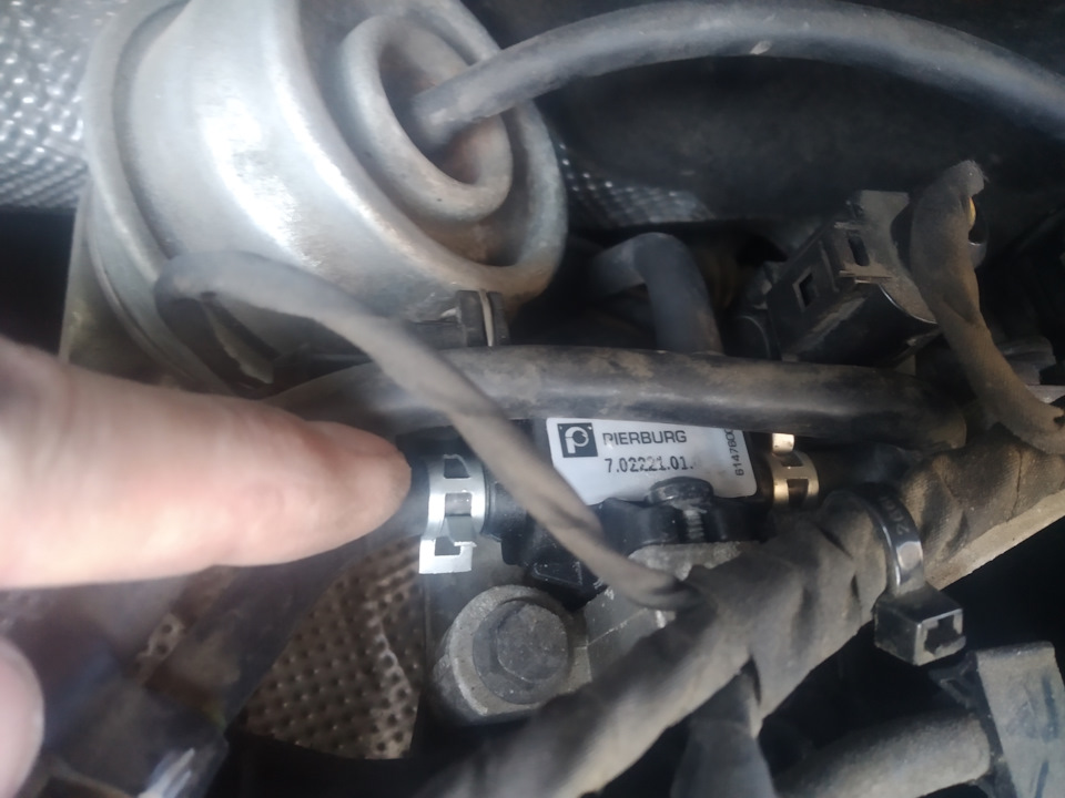 Фото в бортжурнале Volvo XC60 (1G). Запчасти на фото: 70222101