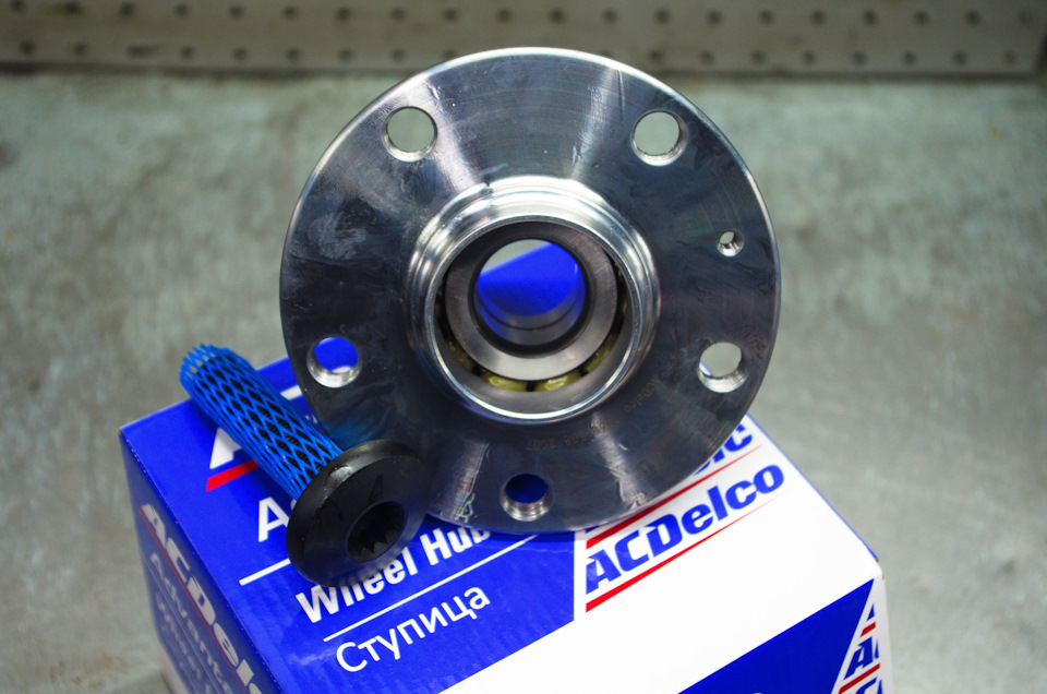 Как правильно менять заднюю ступицу на Skoda Octavia A7 — ACDelco на DRIVE2