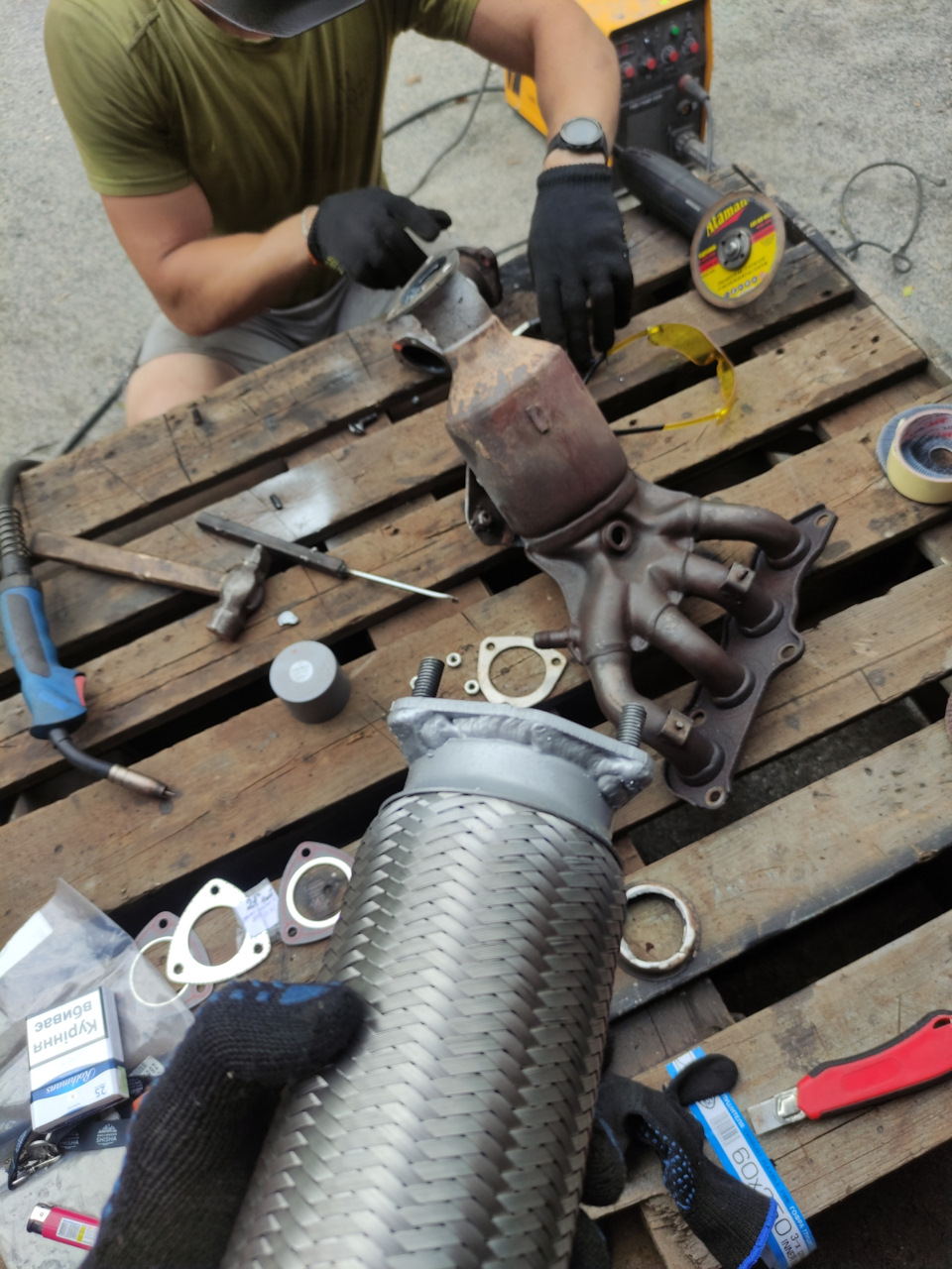 Далее, Николай варил задуманное. — Mazda 3 (1G) BK