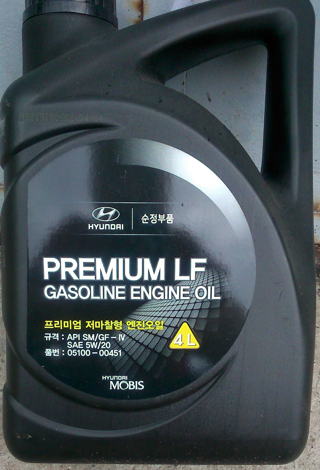 Цена моторного масла хендай. 05100-00451 Hyundai Premium LF gasoline 5w-20. Kia Premium LF gasoline 5w-20 SM/gf-4 (4л) 05100-00451. Hyundai Premium LF gasoline 5w-20. Hyundai/Kia Premium LF 5w20.