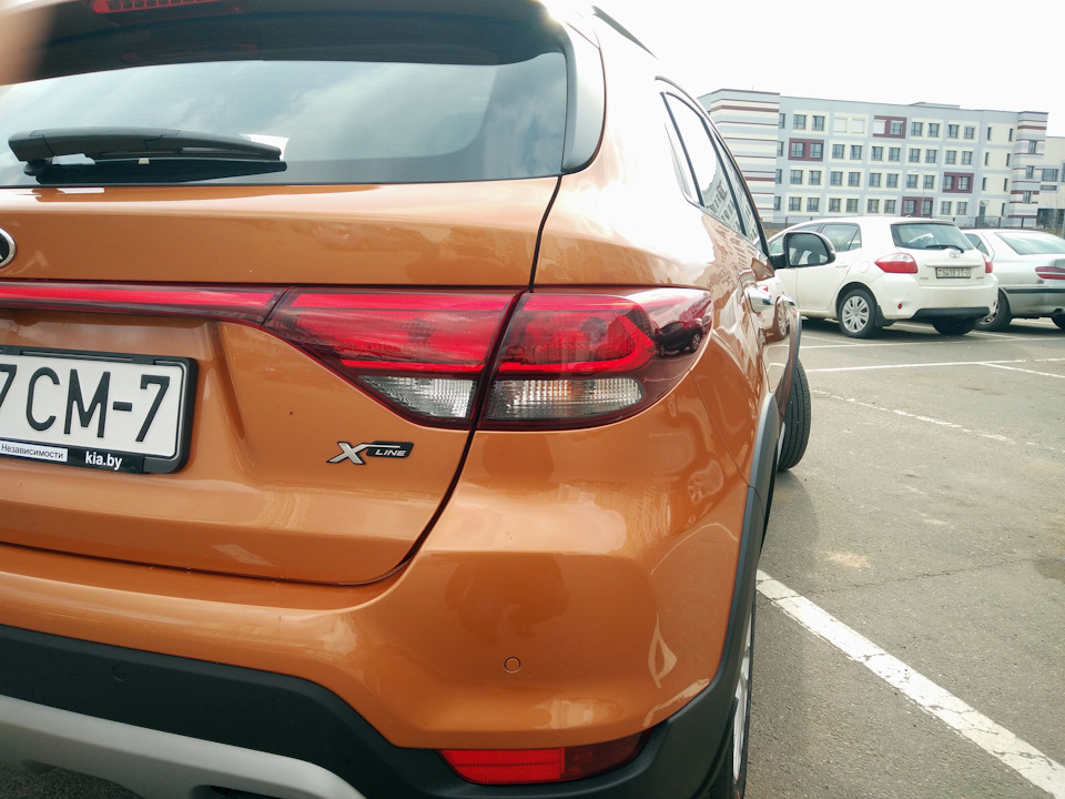 Kia Rio X-Line: Тест-драйв конкурента Lada Xray - Российская газета