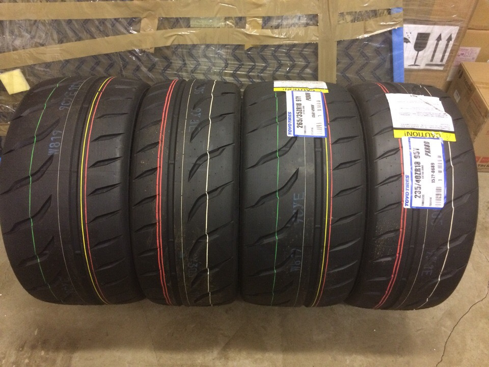 235 40. Toyo PROXES r888r. Toyo 888r r18. Toyo 888r 265/35/18. Toyo r888r 235/40/18.