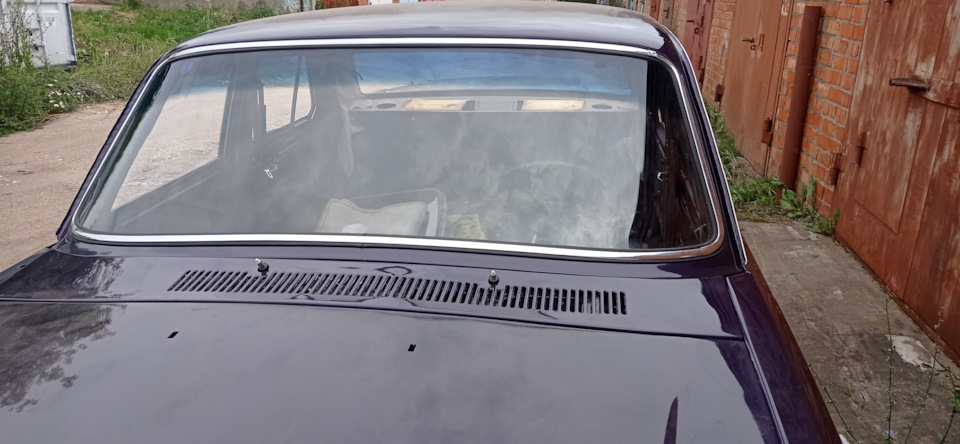 Установка лобового стекла — ГАЗ 3110, 2,1 л, 2000 года | кузовной ...
