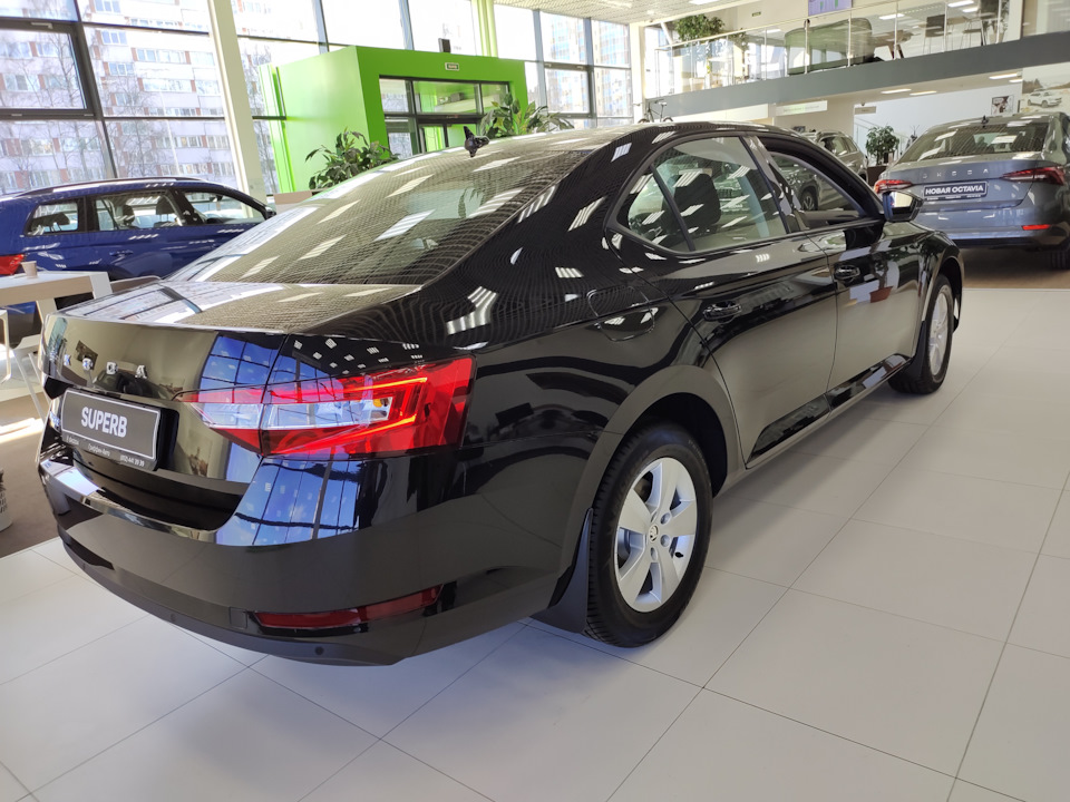 Сравнение в езде — Шкода Суперб, Шкода Кодиак, Пежо 3008, Пежо 5008 и ...