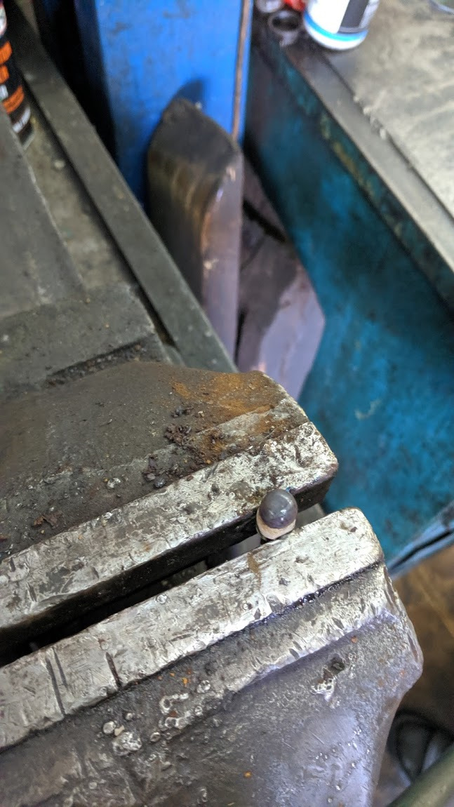 Тяги датчиков высоты кузова или как починить подвеску, не трогая ...