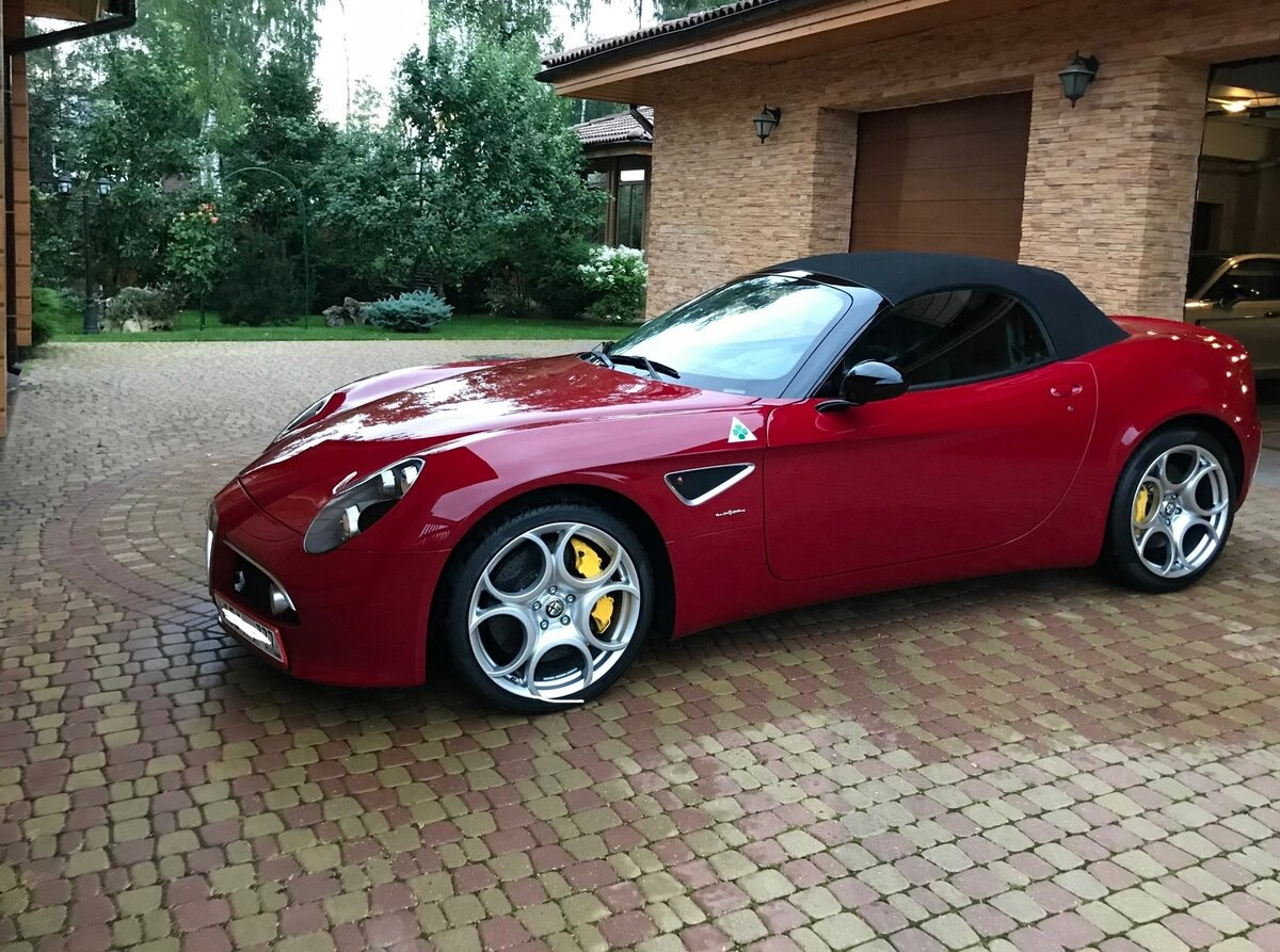 Alfa Romeo 8c r Tazio