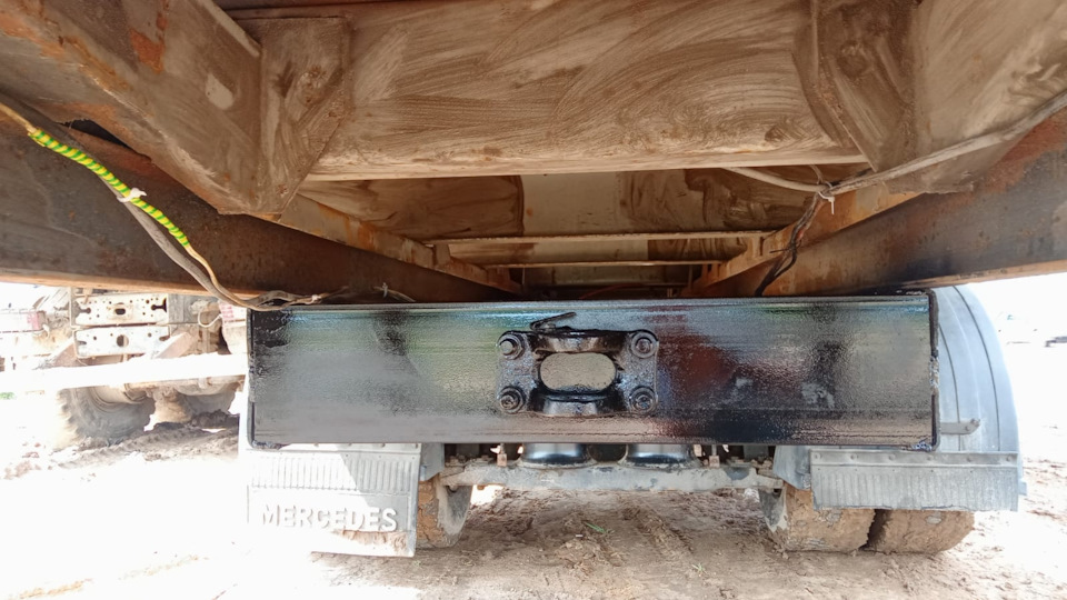 Установка прицепного — Мерседес 1117 L, 6 л., 1991 года | своими руками ...