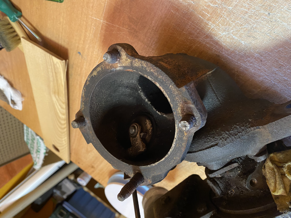 Ремонт турбины, выкрутили обломленные шпильки — Audi A4 (B6), 1,8 л ...