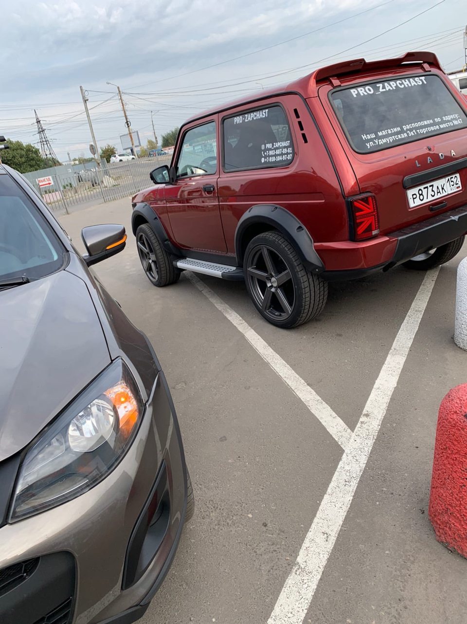 Спойлер на Ниву. Пластиковая дверь — Lada 4x4 3D, 1,7 л, 2015 года ...