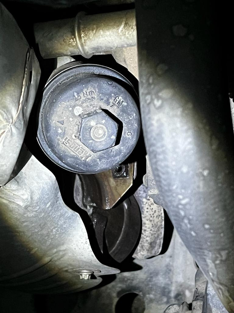 Прокладки теплообменника — Opel Astra J, 1,6 л, 2012 года | поломка ...