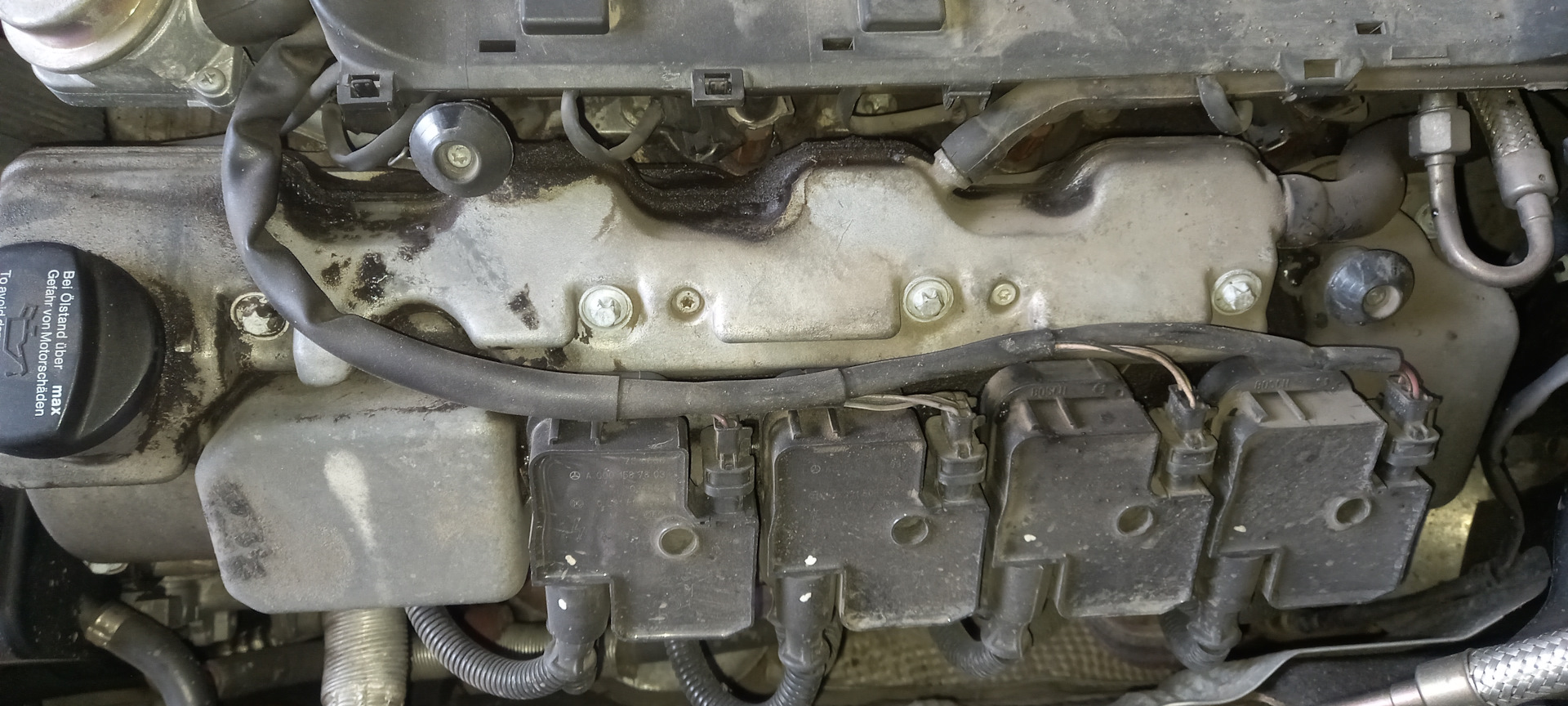 Течь клапанной крышки — Mercedes-Benz S-Class (W220), 5 л, 2004 года ...