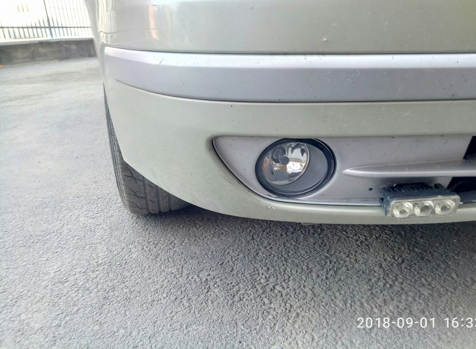 Фото в бортжурнале Renault Laguna II. Запчасти на фото: 090116