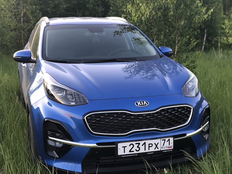 Kia Sportage 2016 синий