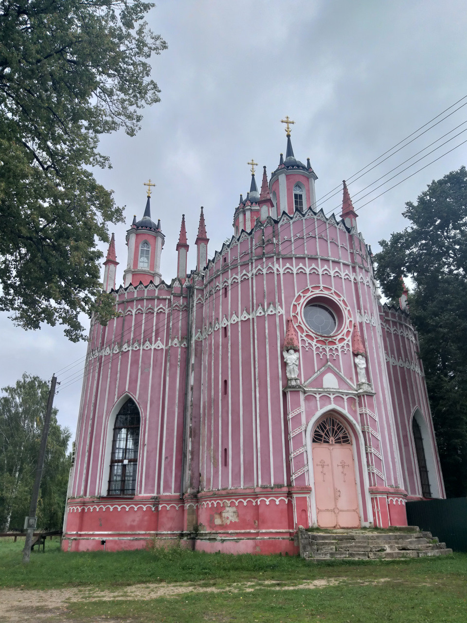 Встречаем осень)) Спасо-Преображенская церковь в с. Красное Старицкого  района — кусочек Питера в Тверской глубинке. — Chevrolet Niva, 1,7 л, 2015  года | путешествие | DRIVE2