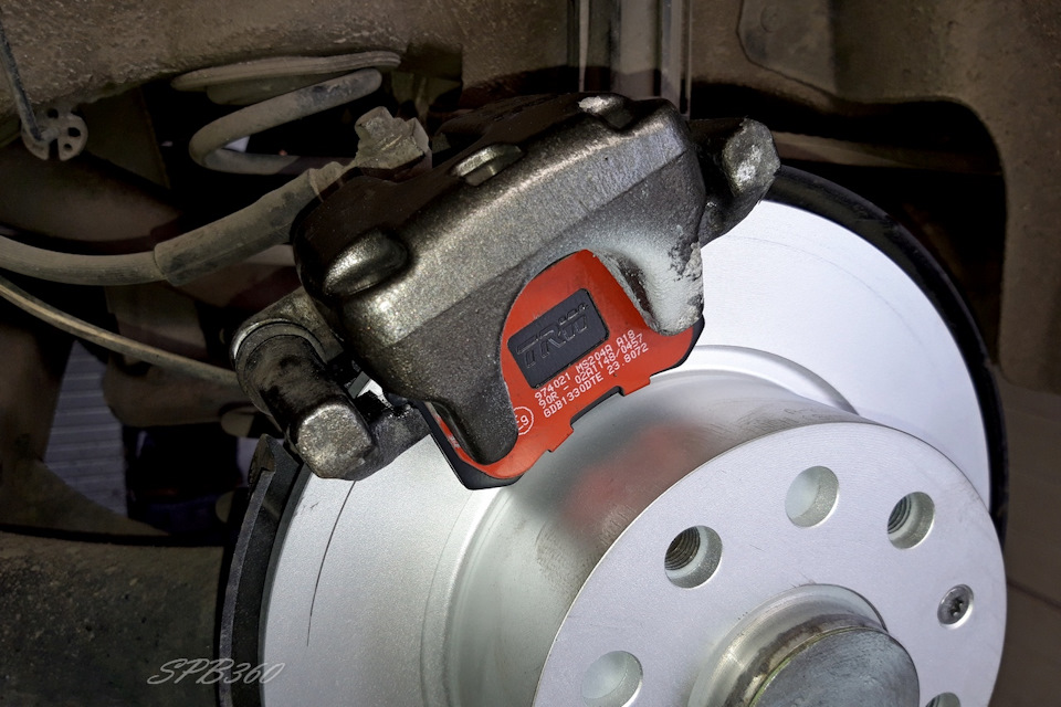 Долго запрягаем, да быстро едем — замена передних амортизаторов и ...