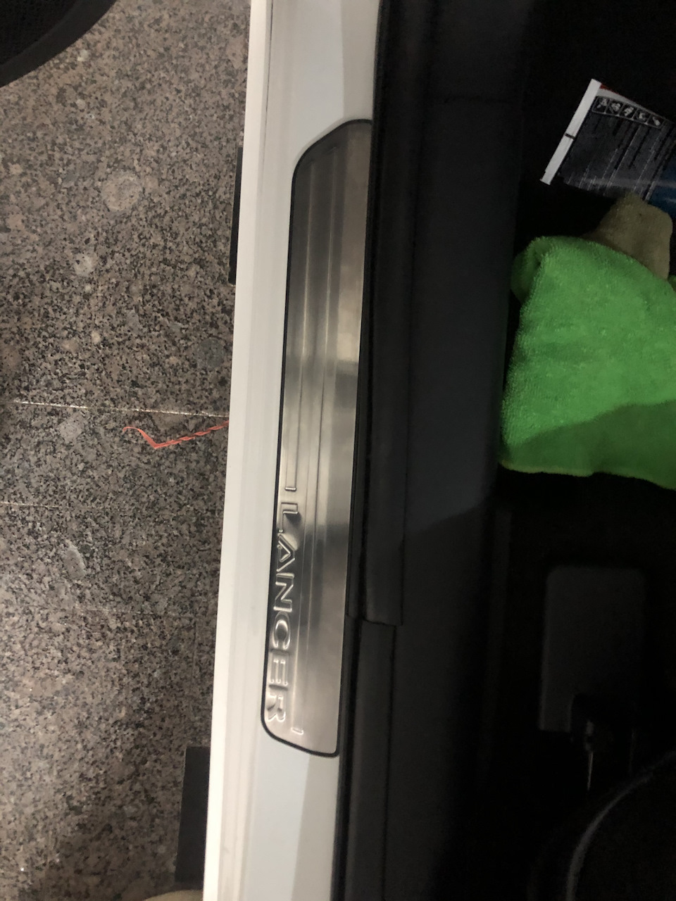 Замена тачскрина на медиа центре Nissan Life — DRIVE2