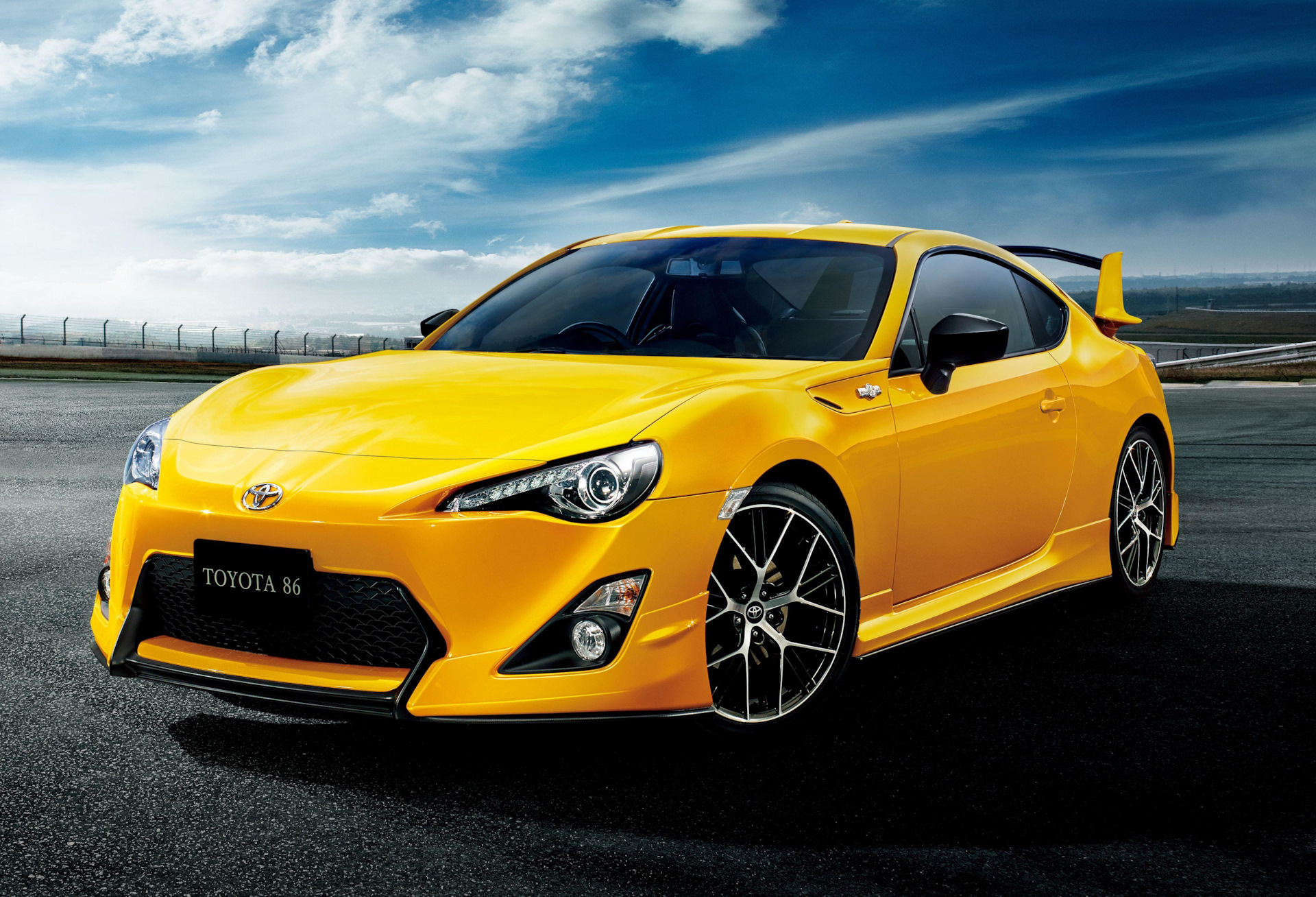 2015 86. Toyota gt86 2015. toyota gt86 желтая. тойота gt 86 2015. toyota corolla gt 86.