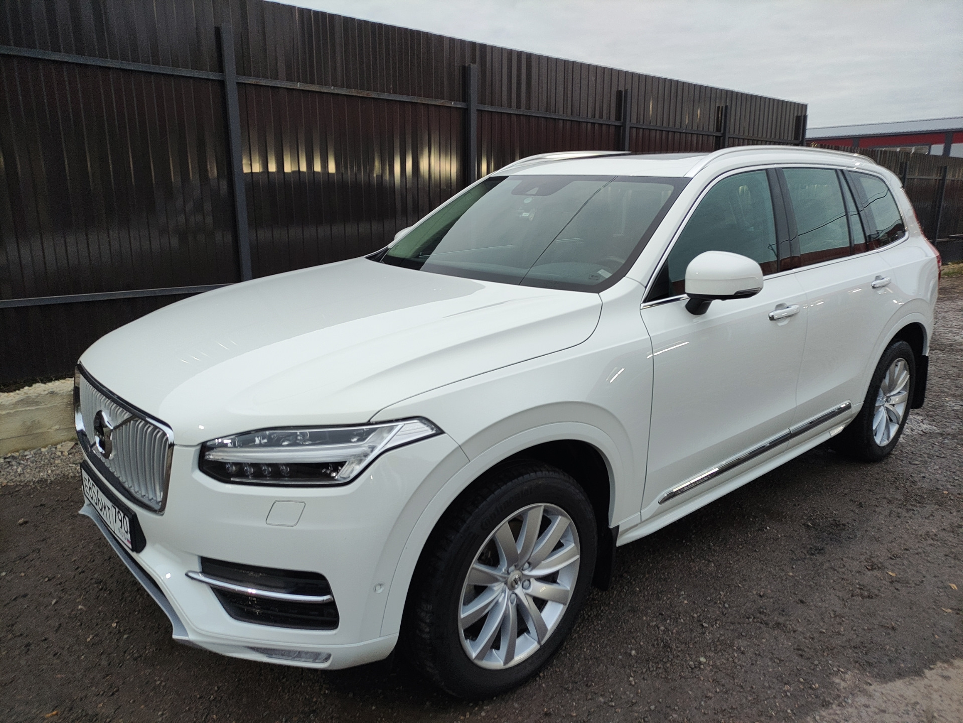 Помыл машину, опробовал жидкий кварц + щётки на зиму — Volvo XC90 (2G), 2  л, 2019 года | аксессуары | DRIVE2