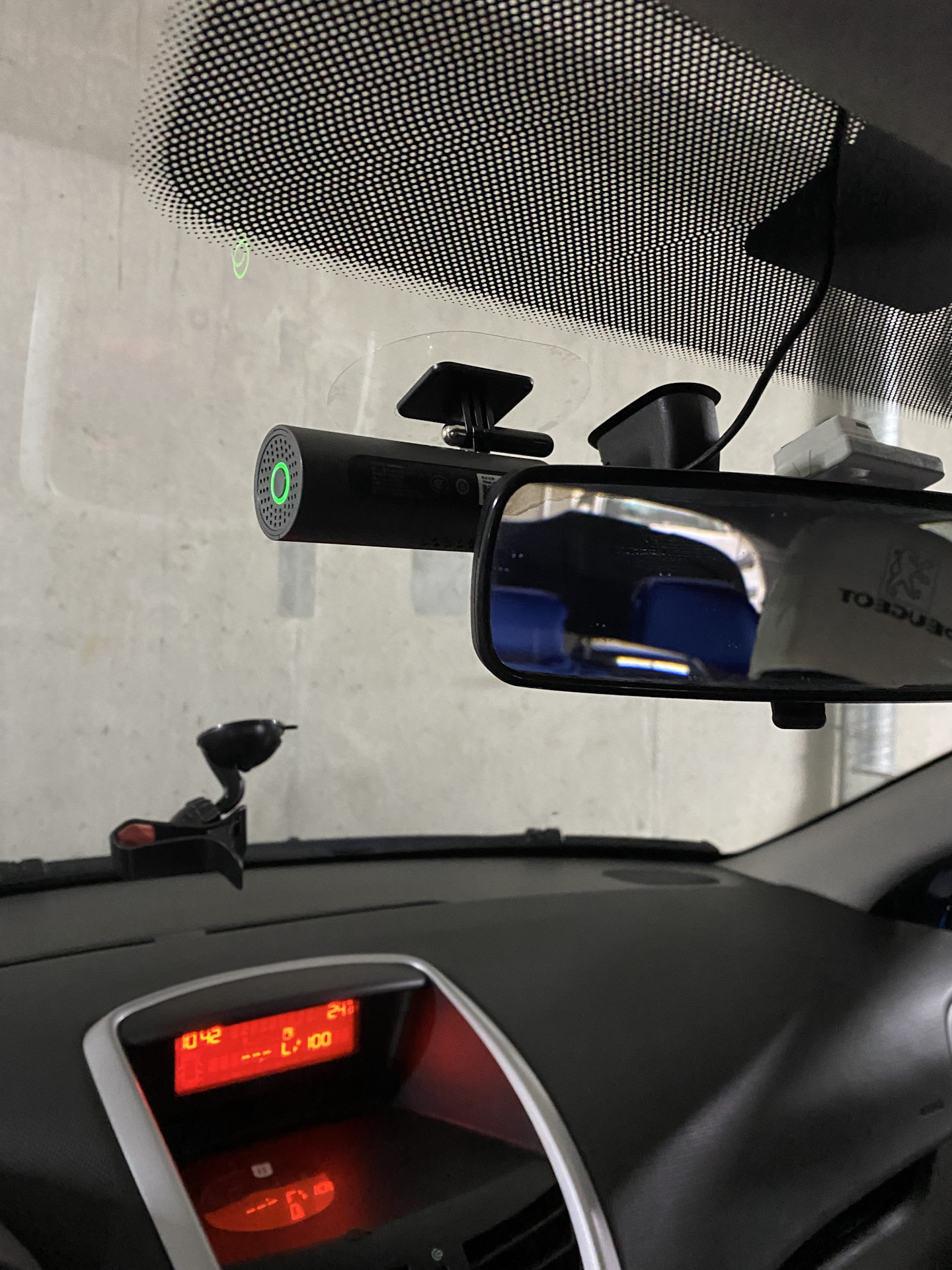 Крепление 70mai dash cam pro. 70mai dash cam m300 navy. 70 mai видеорегистратор в машине. Видеорегистратор 70mai dash cam 1s. 70mai a800s.